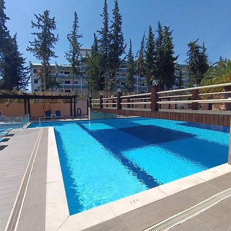 Blue & Yellow Penthouse With Terrace At Balaia Mar Albufeira Esterno foto